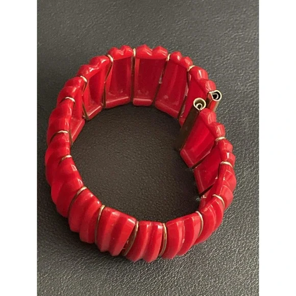 Vintage Acrylic Bracelet Western Germany Gold Tone Stretch Wide Bangle - Picture 5 of 8